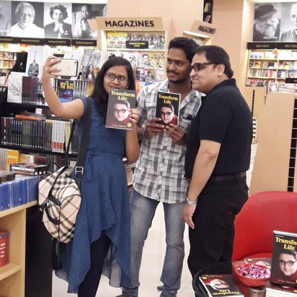Selfie with Fans at Crossword pune